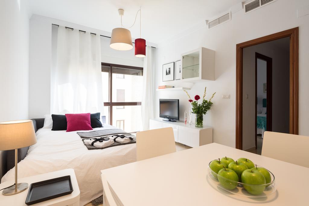 מאלגה Colon12 Urban Apartment מראה חיצוני תמונה